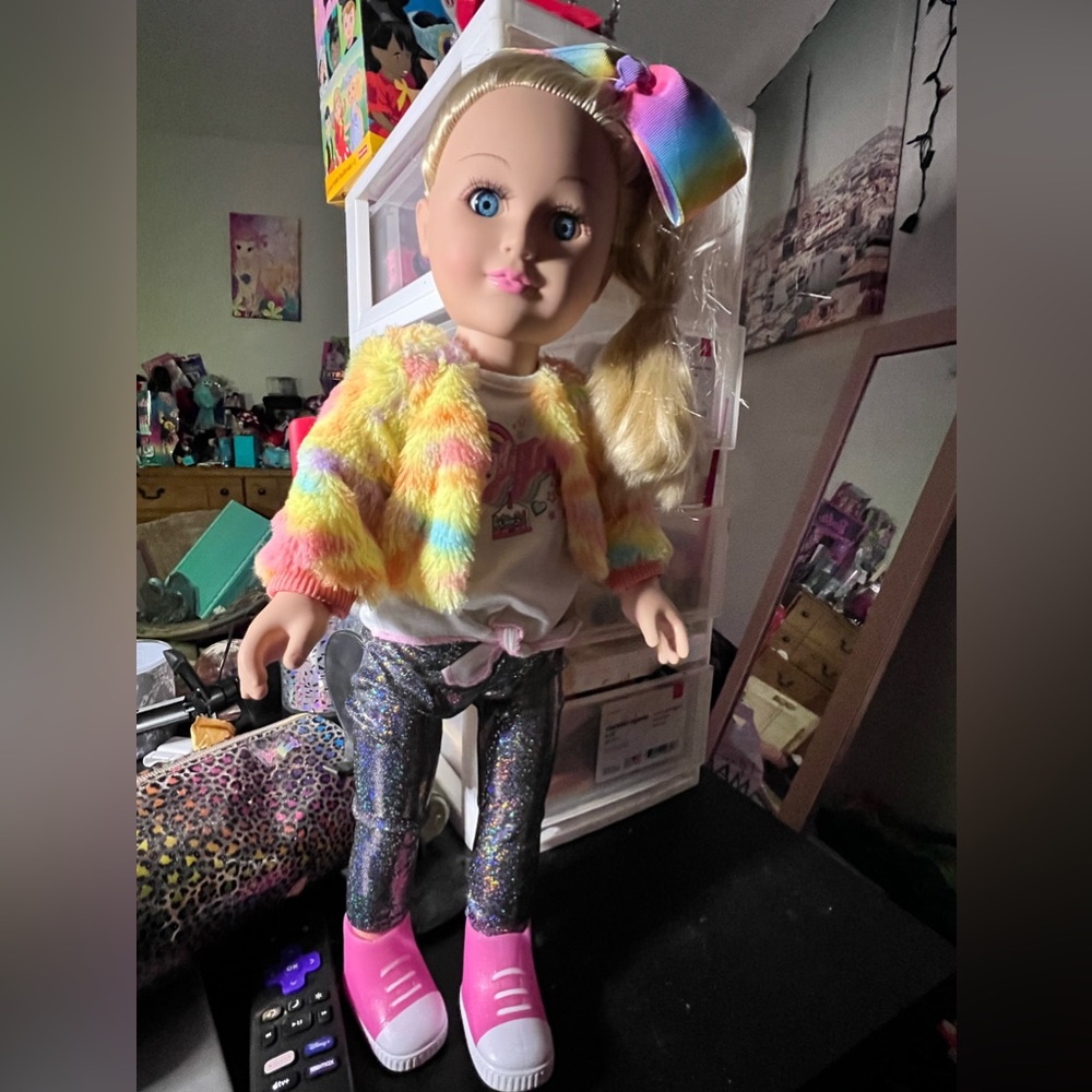 Everyone wants a JoJo Siwa Doll